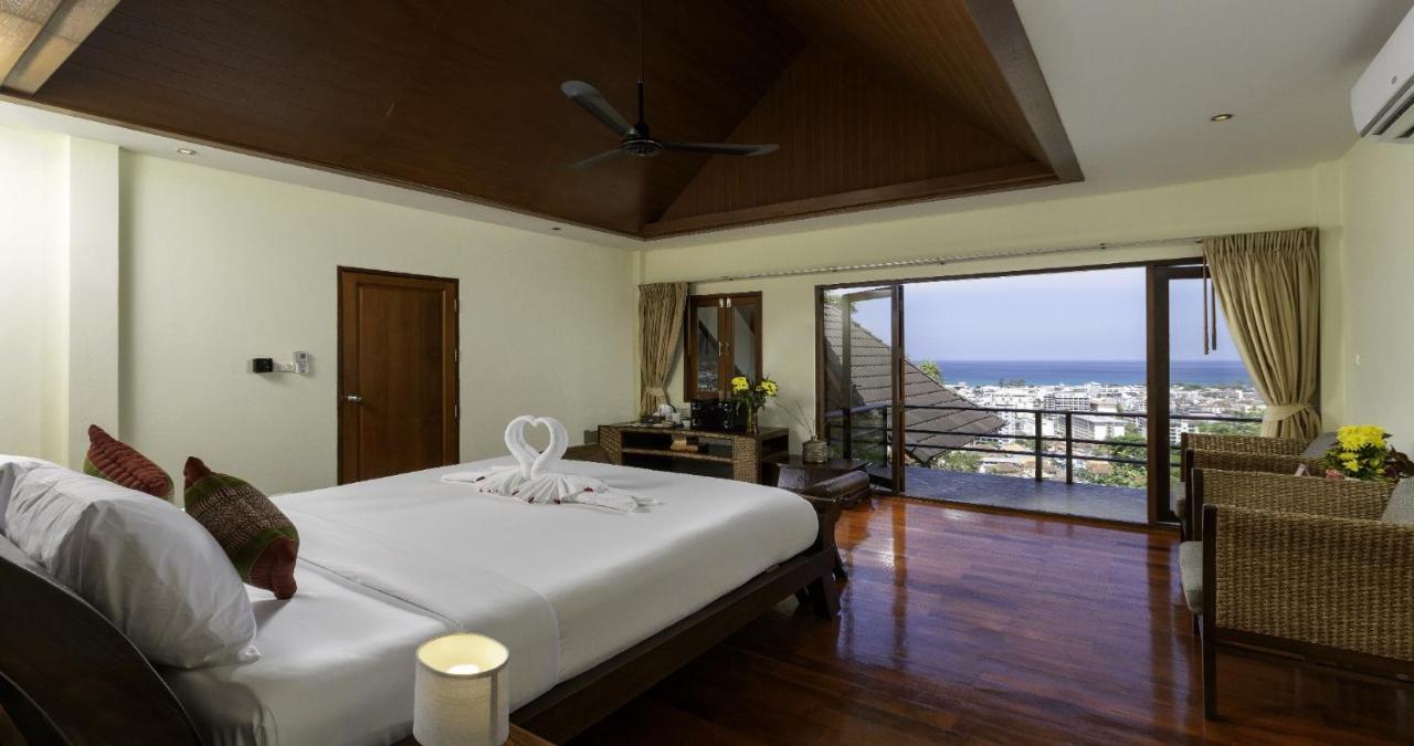 Villa Yoosook Patong Exteriör bild