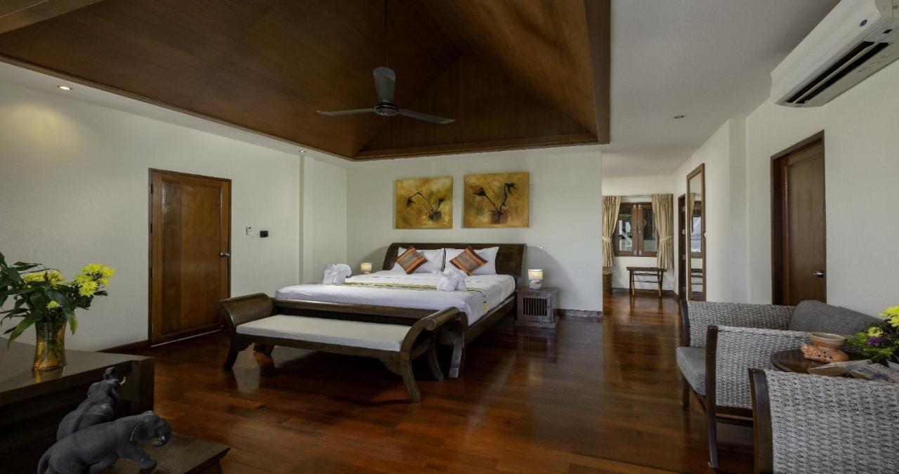 Villa Yoosook Patong Exteriör bild